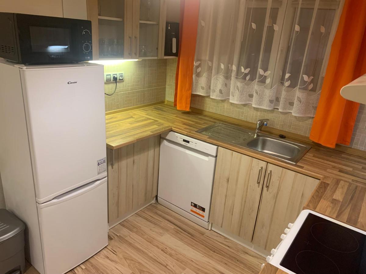 Apartman Slunecnice S Terasou Ceske Budejovice Ngoại thất bức ảnh